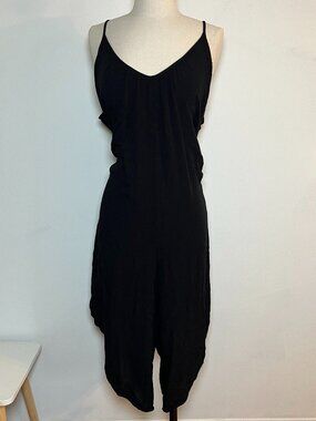 Fabrik Wide Leg Jumpsuit Black Size Small Adjustable Straps Pockets Classic Boho